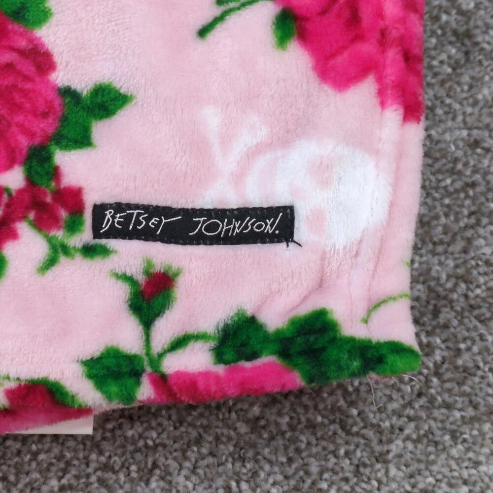 Betsey Johnson betsey johnson